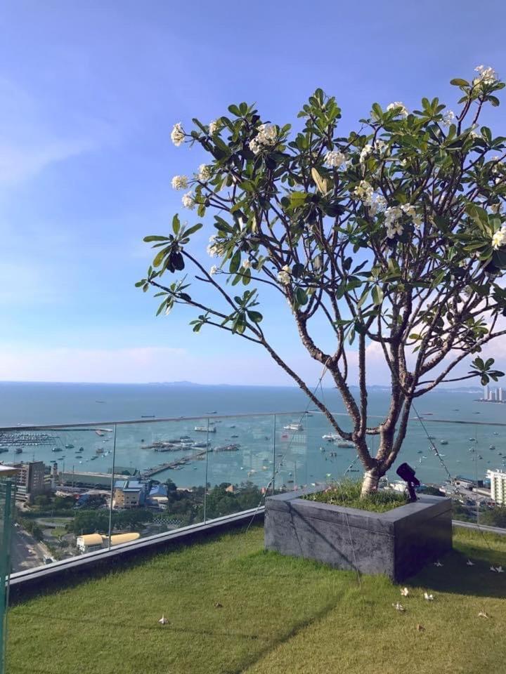 Unixx Condo Pattaya Near Walking Street Экстерьер фото