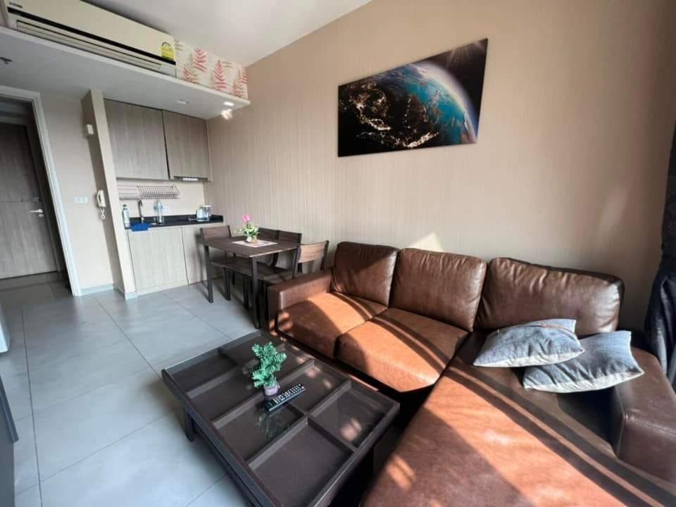 Unixx Condo Pattaya Near Walking Street Экстерьер фото